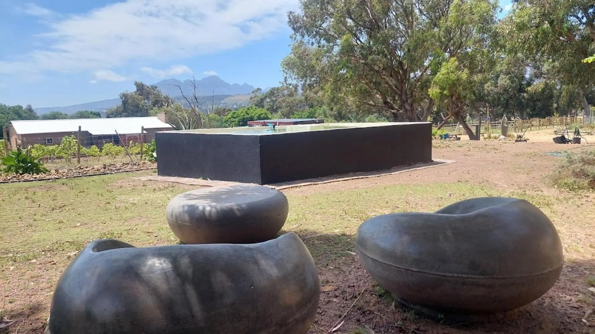 Hotel 11 Mountain Stream Hot Tub Self Catering Gordonʼs Bay 0*,  Sudáfrica